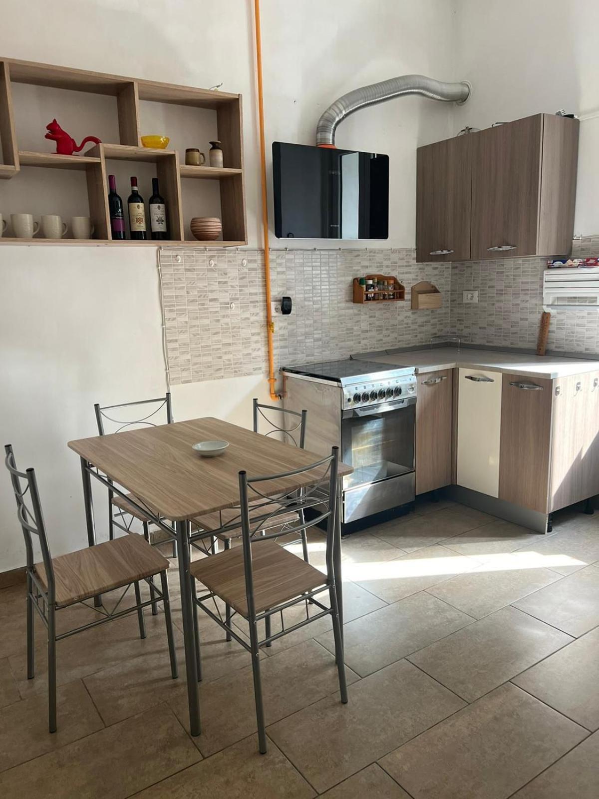 Casa Alice A 2 Passi Dal Centro 55 Mt 2 Appartement Triëst Buitenkant foto
