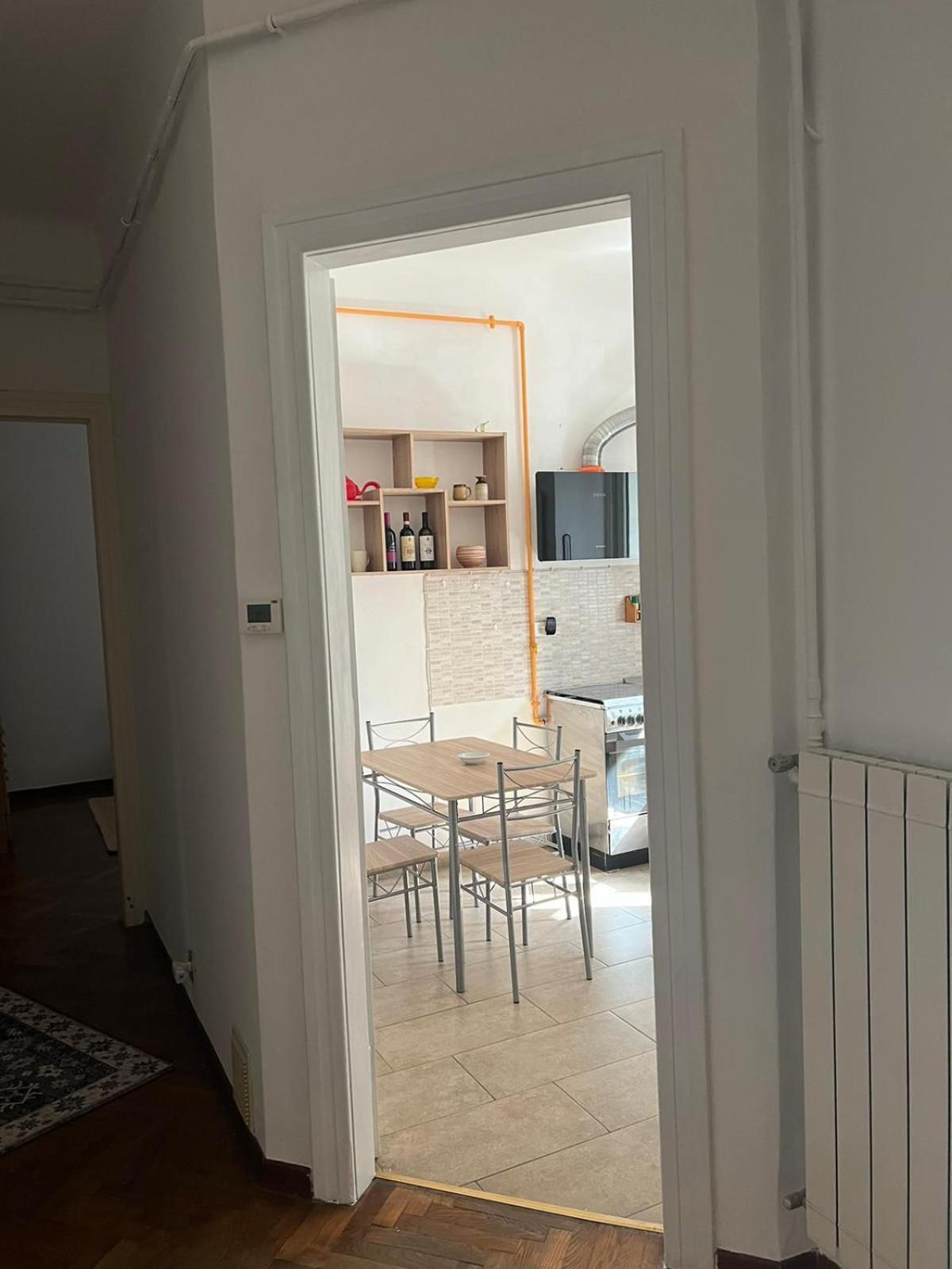 Casa Alice A 2 Passi Dal Centro 55 Mt 2 Appartement Triëst Buitenkant foto