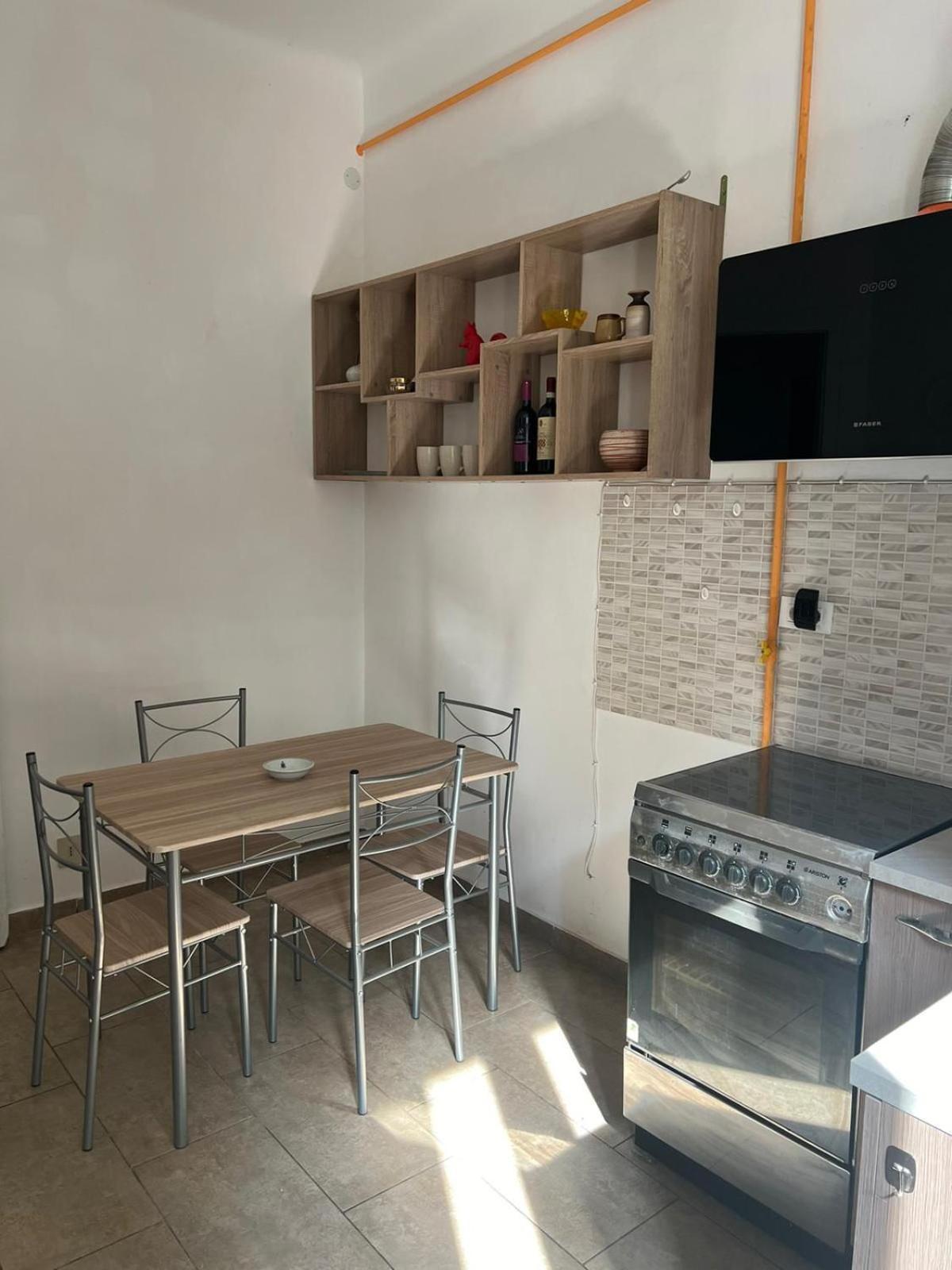 Casa Alice A 2 Passi Dal Centro 55 Mt 2 Appartement Triëst Buitenkant foto